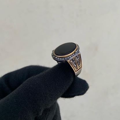 Picture of Oval Black Marble ring