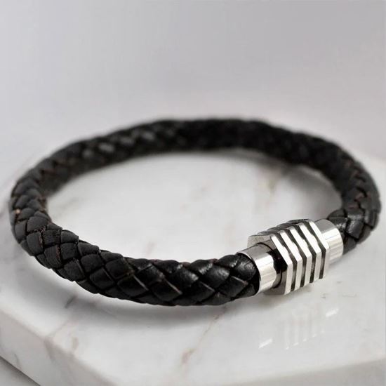 Picture of Hexagon leather bracelet