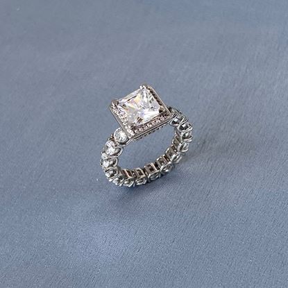 Picture of chunky silver ring size 8